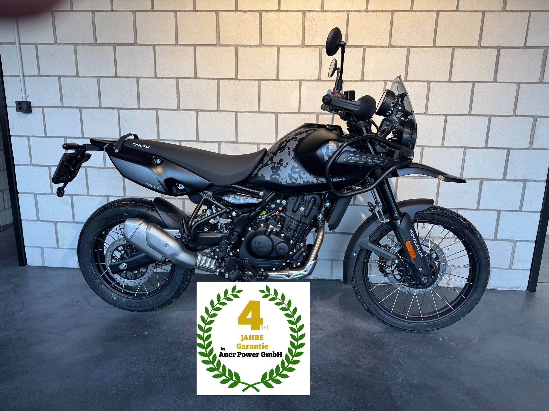 ROYAL ENFIELD Himalayan 452 Mana Black-image-0