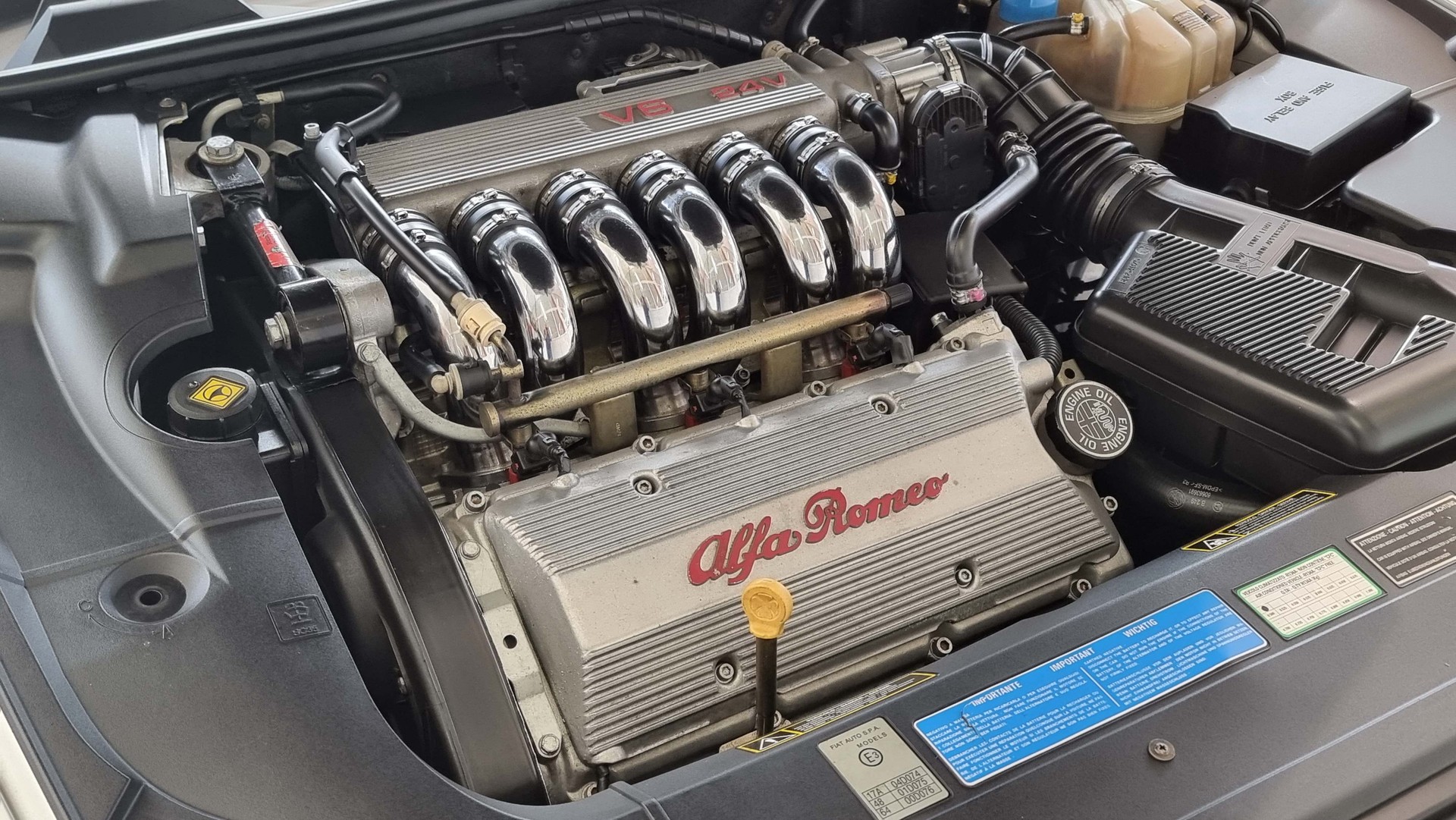 ALFA ROMEO 166 3.2 V6 24 V TI 240 CV-image-8