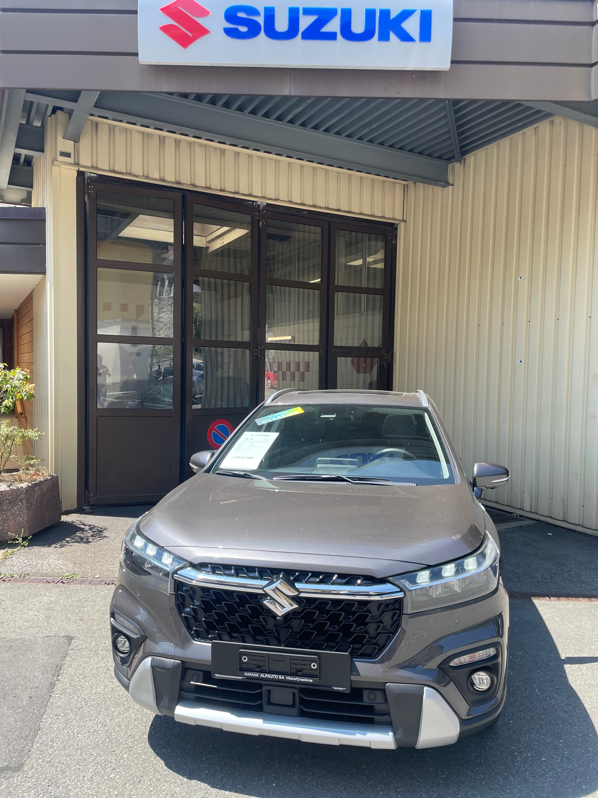 SUZUKI S-Cross 1.5 Piz Sulai Top Hybrid-showroom-element-1