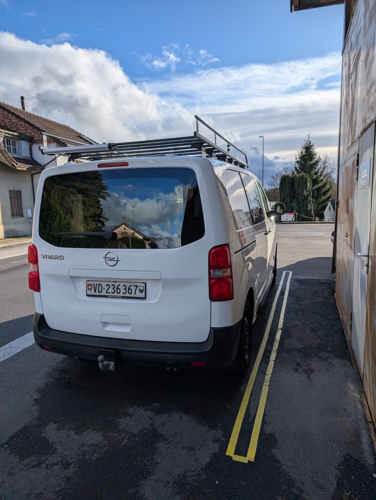 OPEL Vivaro Cargo 2.0 CDTI Enjoy s/s M-image-1