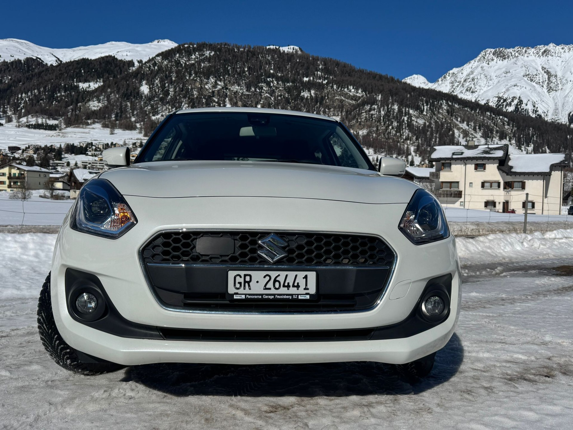 SUZUKI Swift 1.2i Piz Sulai Top Hybrid Allgrip 4x4-image-2