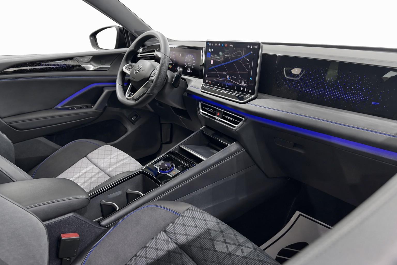 VW Tiguan 2.0 TDI SCR R-Line 4Motion DSG* 5 Jahre Garantie * Anhängerkupplung *-image-9