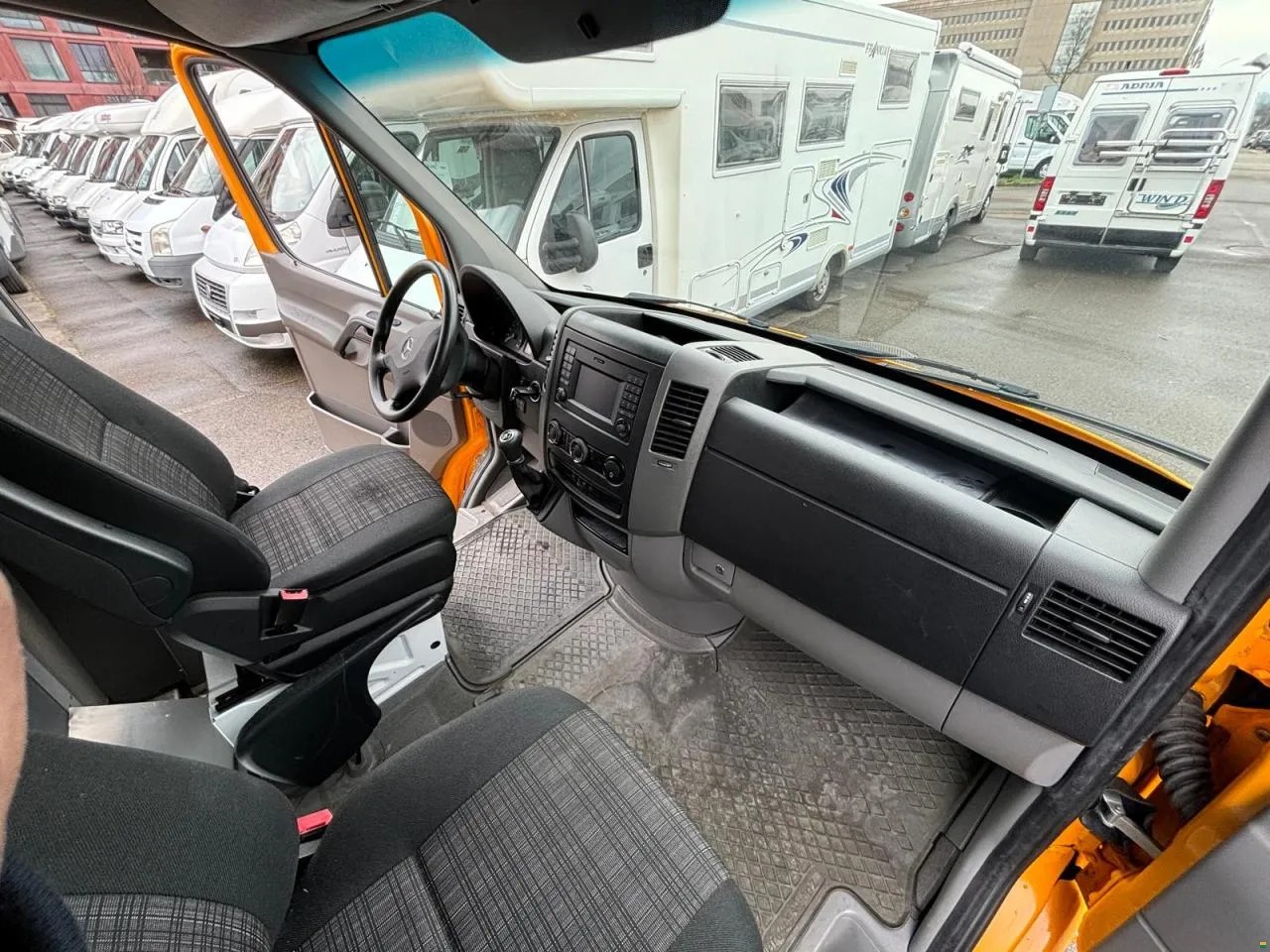 MERCEDES-BENZ Sprinter 314CDI-image-12