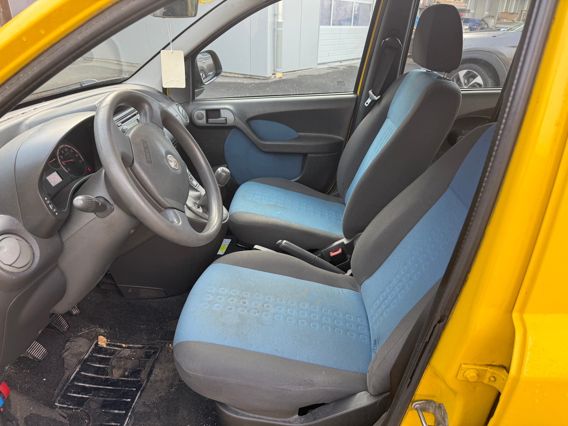 FIAT Panda Van 1.2 Active-image-9