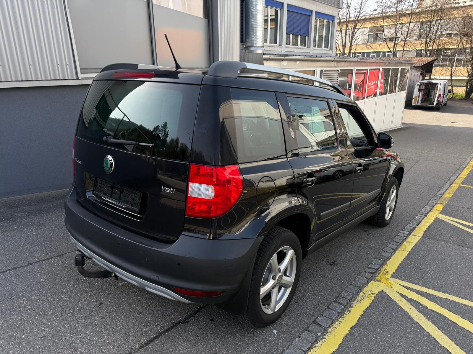 SKODA Yeti 2.0 TDI AllDrive 4x4 DSG-image-3