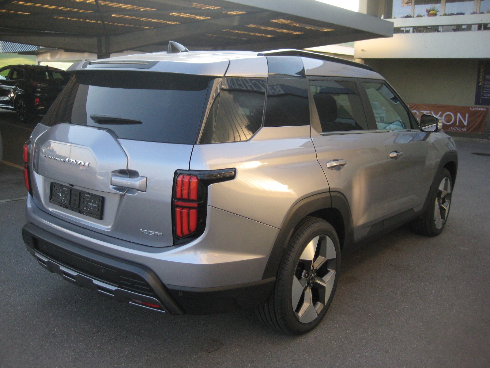 KGM-SsangYong Torres EVX 73 kWh Titanium-image-3