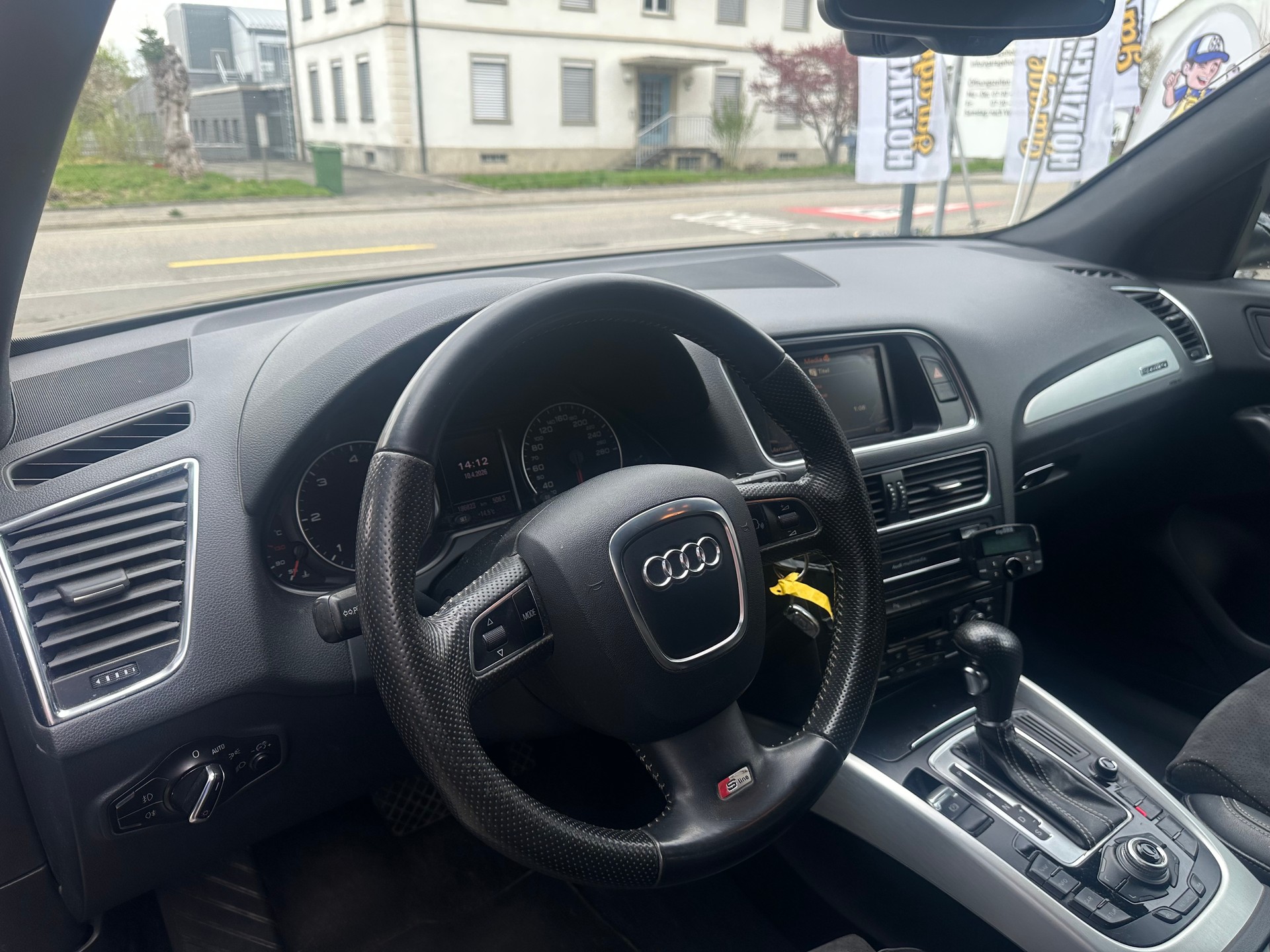 AUDI Q5 3.0 TDI quattro S-tronic * S-LINE *-image-10