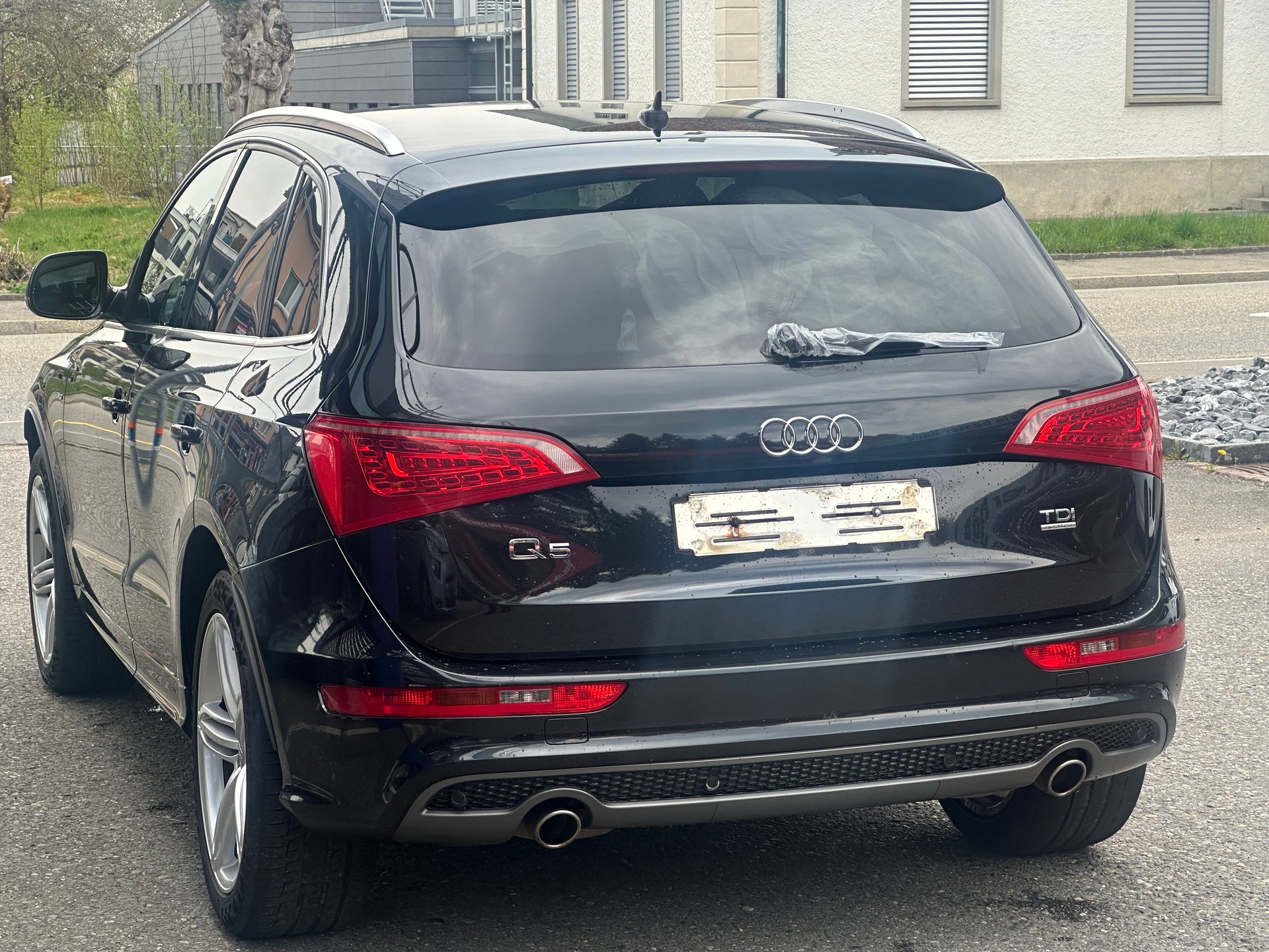 AUDI Q5 3.0 TDI quattro S-tronic * S-LINE *-image-6