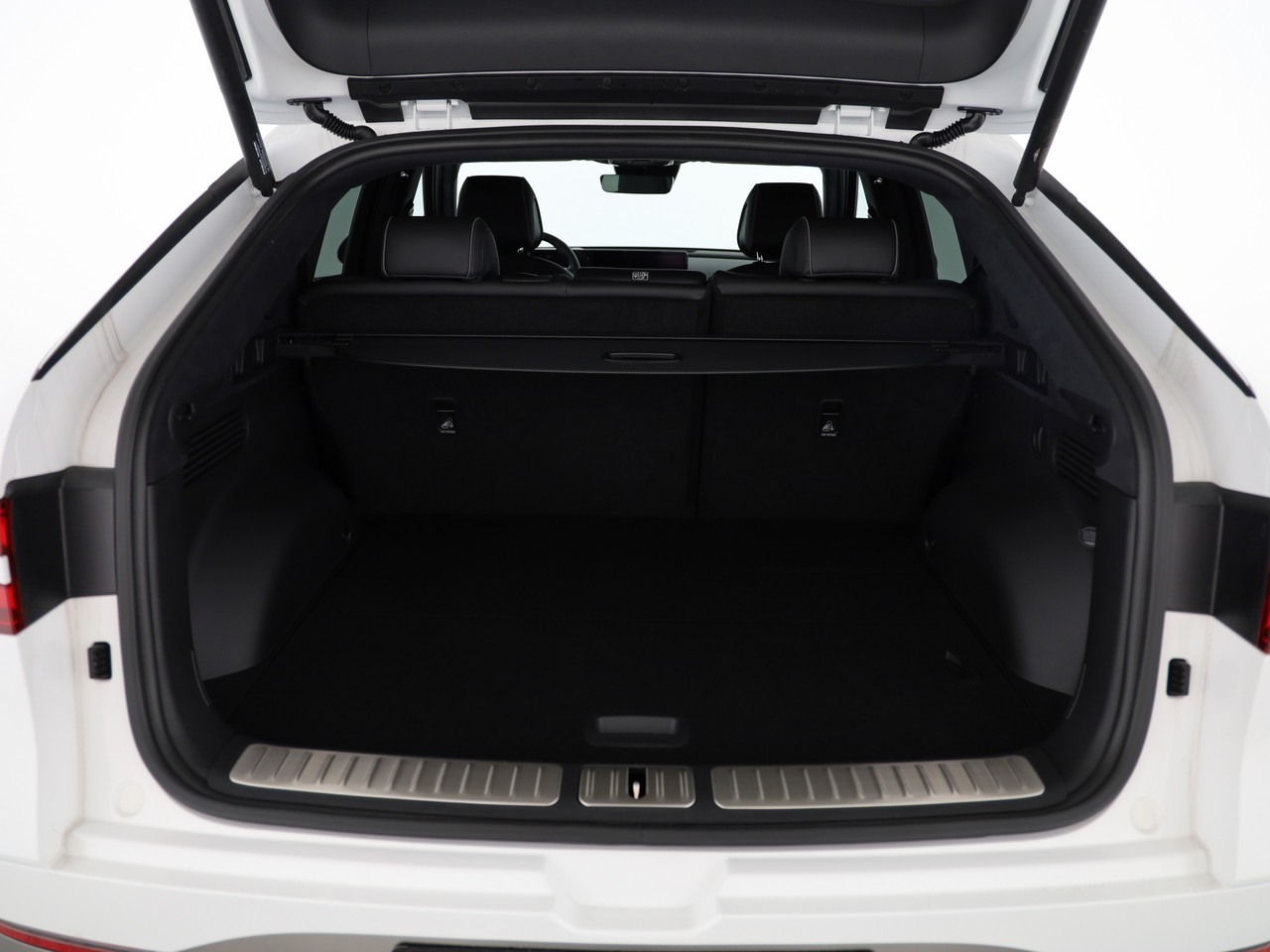 GENESIS GV60 77.4 kWh Sport AWD-image-13