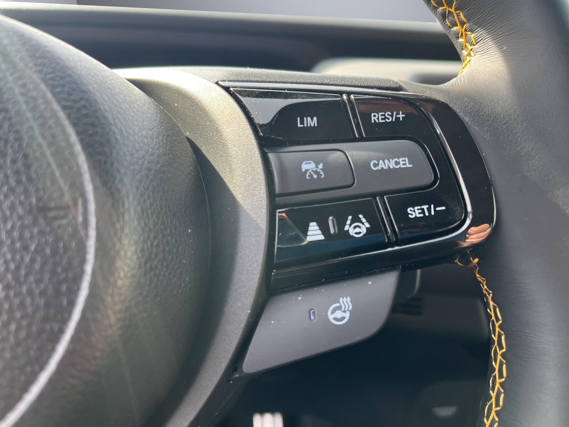 HONDA Jazz 1.5 i-MMD Advance Sport-image-14