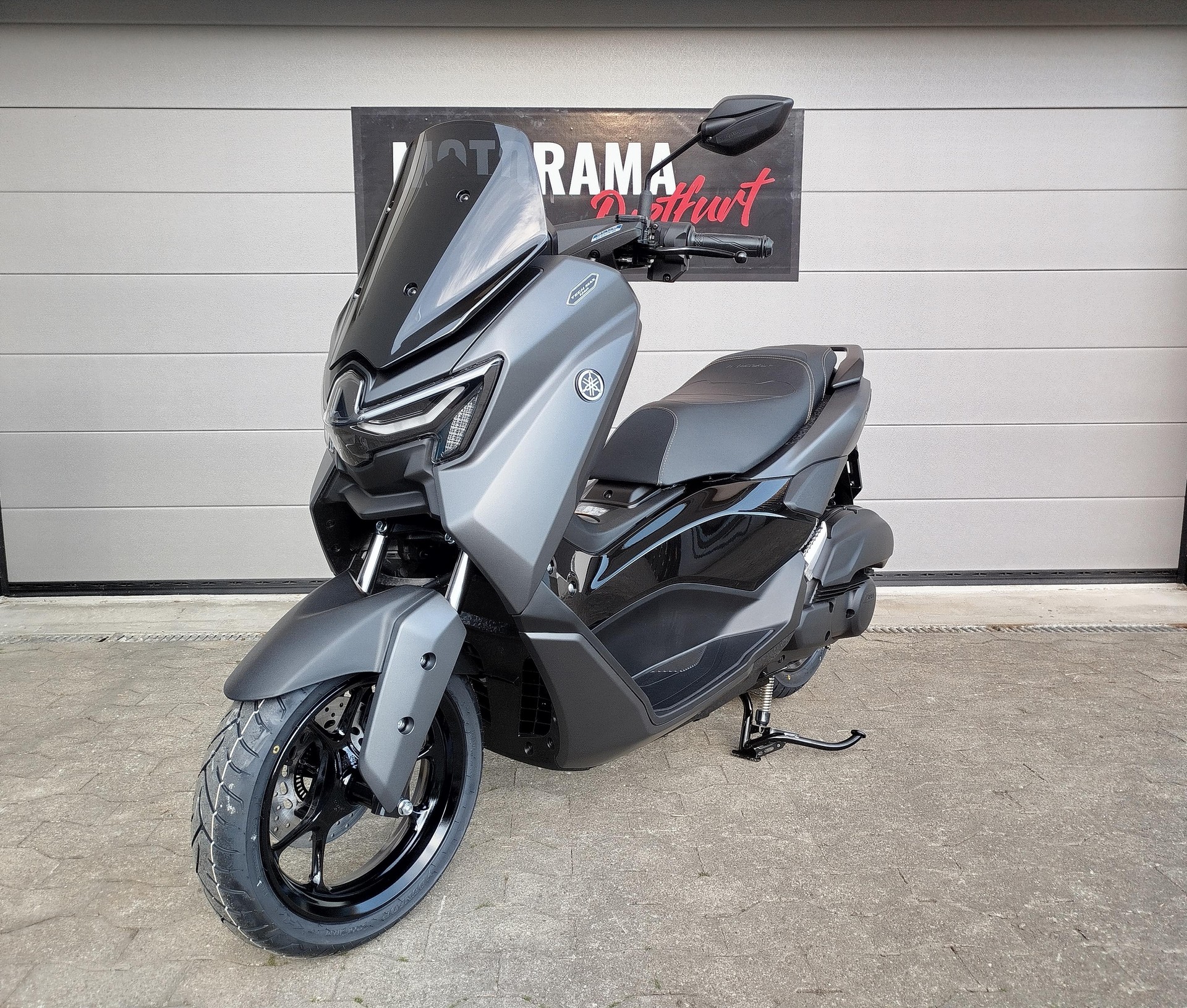 YAMAHA NMAX 125 Tech-MAX-image-3