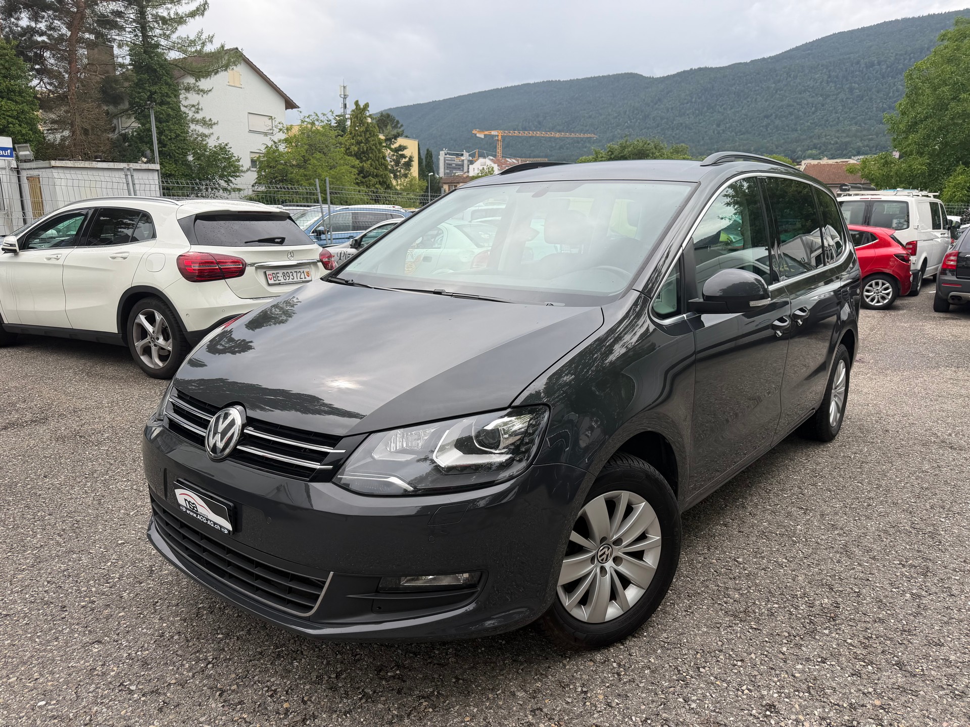 VW Sharan 2.0 TDI BMT Comfortline 4Motion DSG * Gr. Navi * Xenon * Klima-auto * Tempomat * PDC V&H * Distanzregelung * ACC * AB MFK