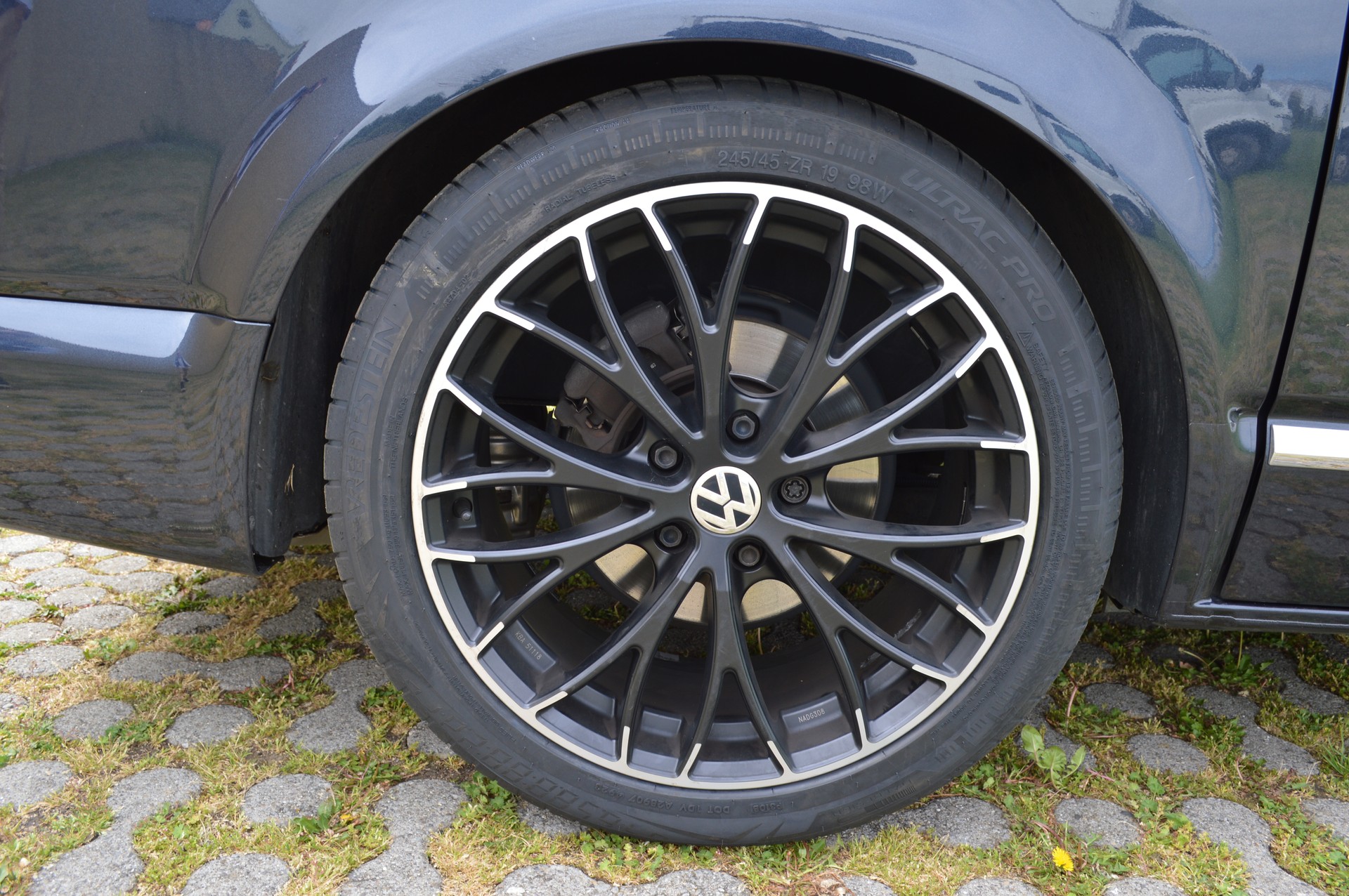 VW T6 Multivan 2.0 TSI Highline DSG-image-10