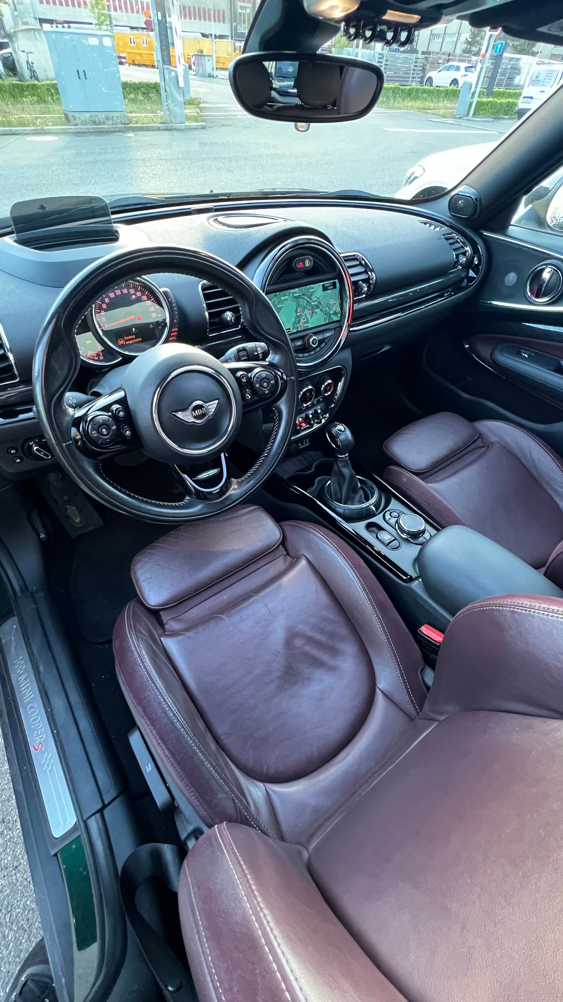 MINI Clubman Cooper S ALL4 Steptronic-image-9