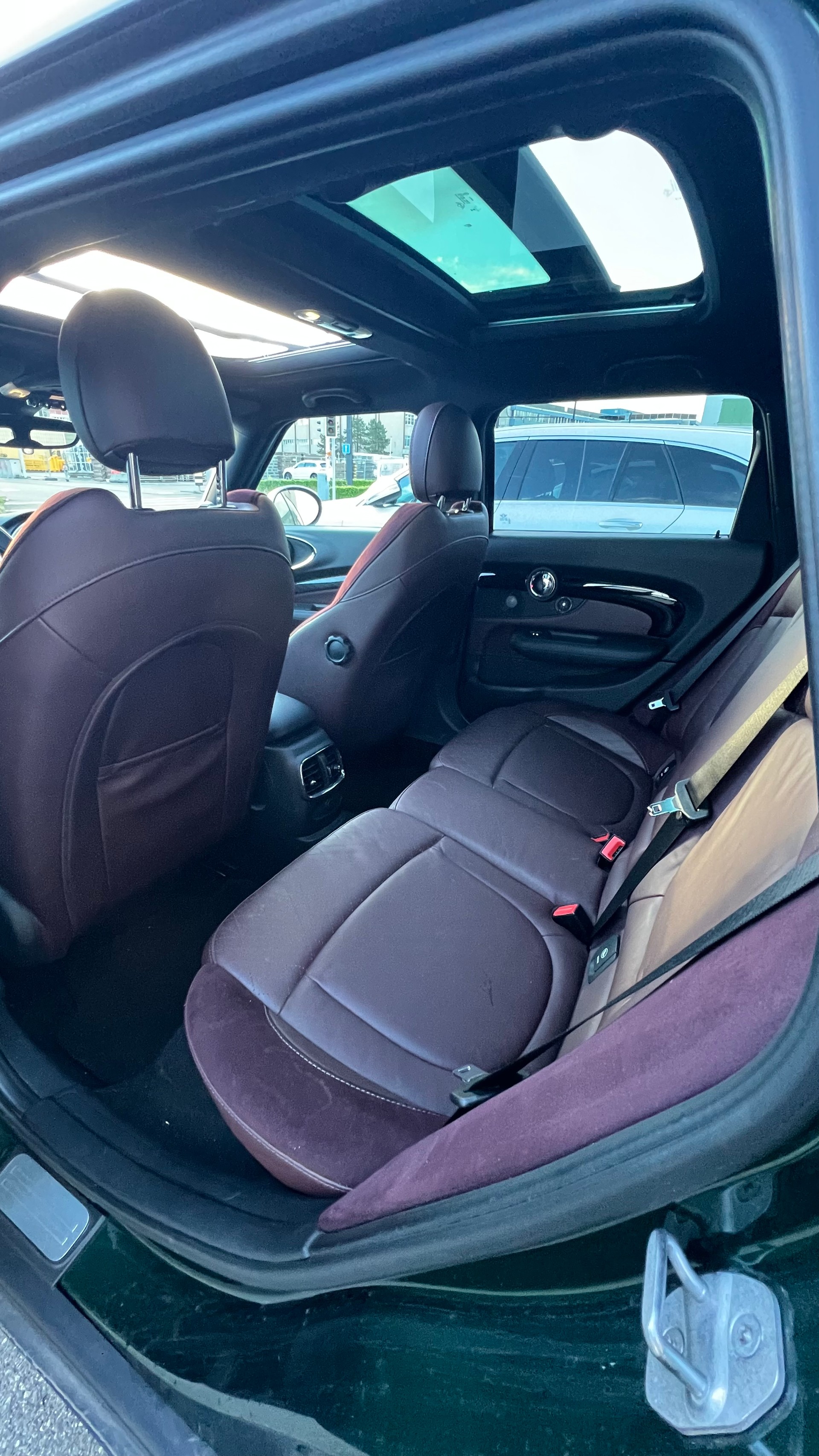 MINI Clubman Cooper S ALL4 Steptronic-image-8