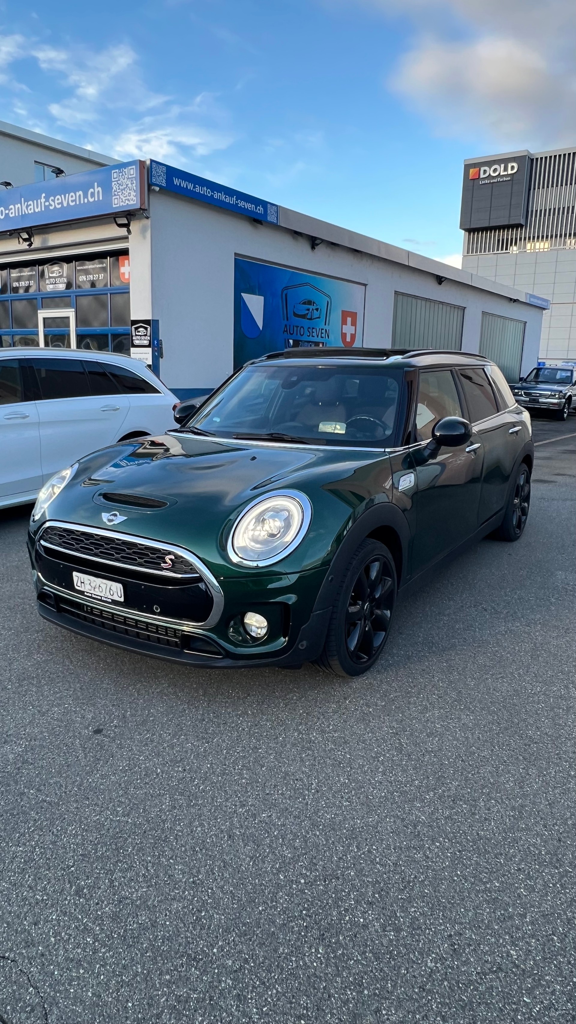 MINI Clubman Cooper S ALL4 Steptronic-image-10