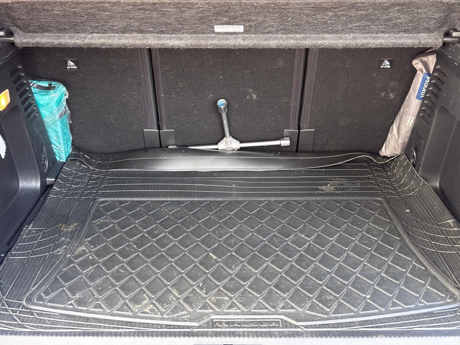 CITROEN C5 Aircross 1.5 BlueHD Shine EAT8-image-20