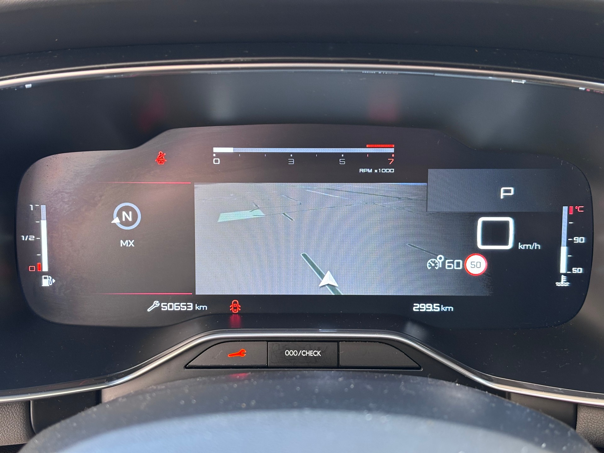 CITROEN C5 Aircross 1.5 BlueHD Shine EAT8-image-11