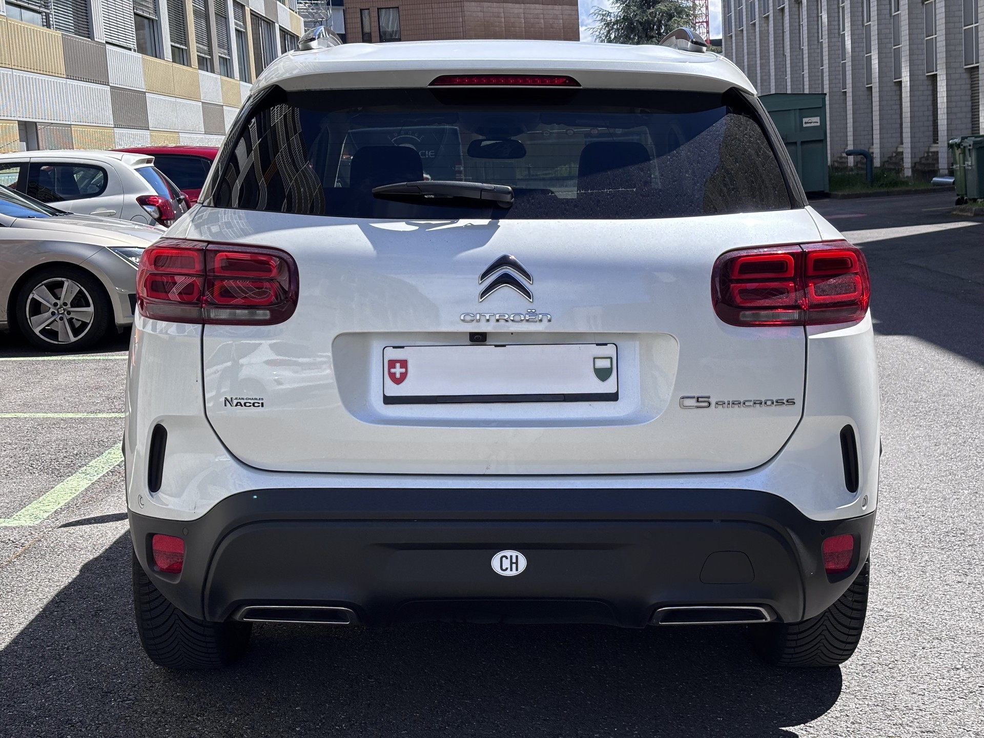 CITROEN C5 Aircross 1.5 BlueHD Shine EAT8-image-4