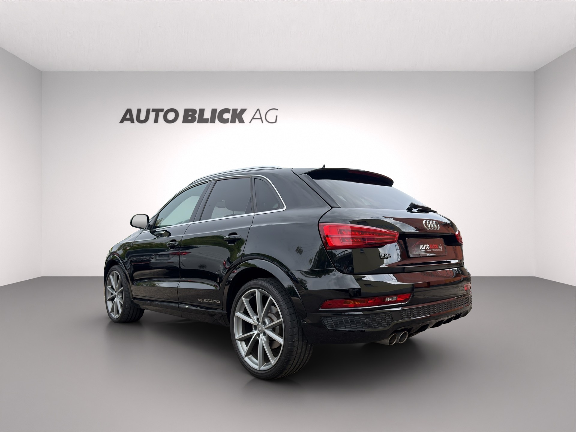 AUDI Q3 2.0 TDI S-Line sport quattro S-tronic-image-6
