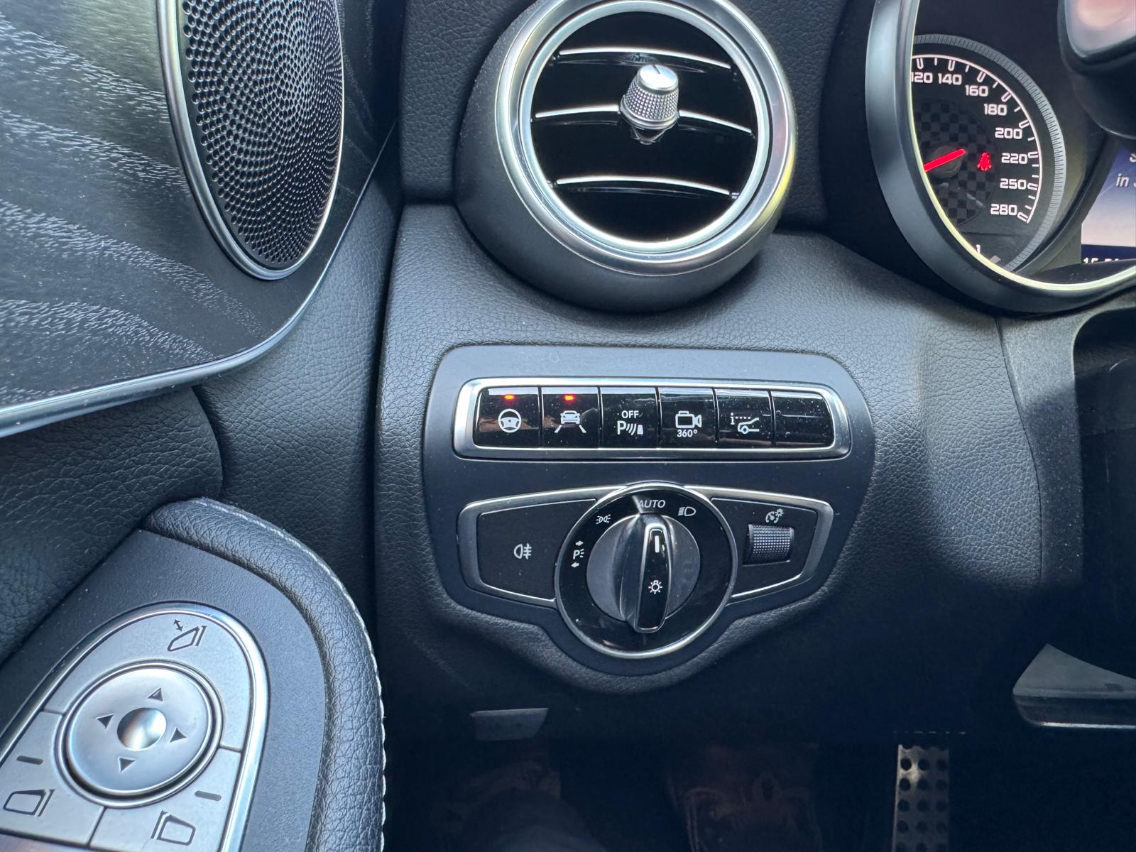 MERCEDES-BENZ C 450 AMG 4Matic 7G-Tronic-image-6