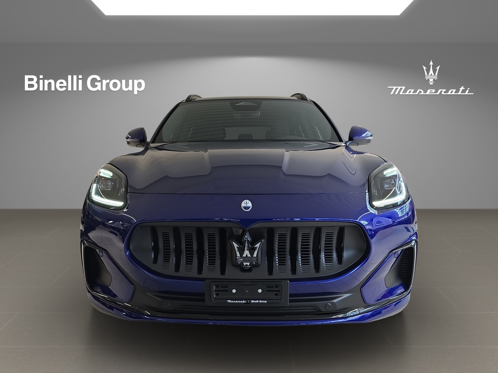 MASERATI Grecale Folgore 105kWh-showroom-element-1
