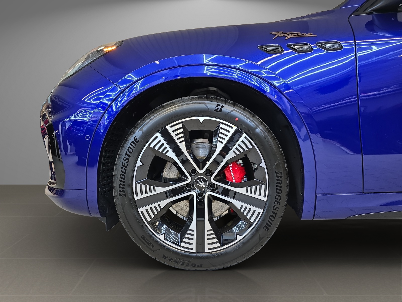 MASERATI Grecale Folgore 105kWh-image-6
