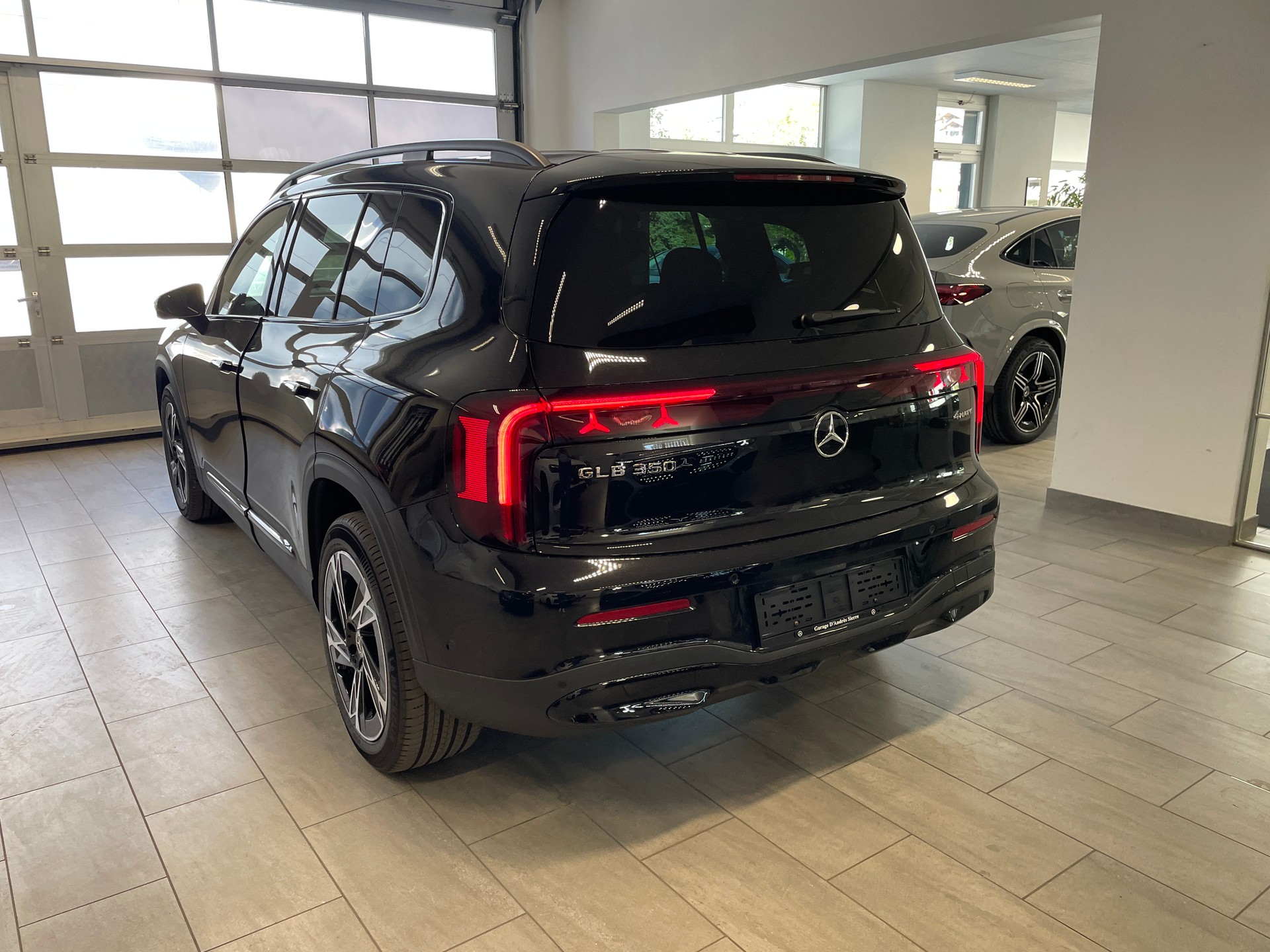 MERCEDES-BENZ GLB 350 4M EQ 7 places-image-5
