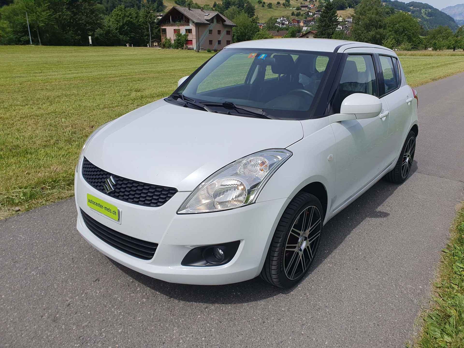 SUZUKI Swift 1.2 GL TOP 4x4-image-3