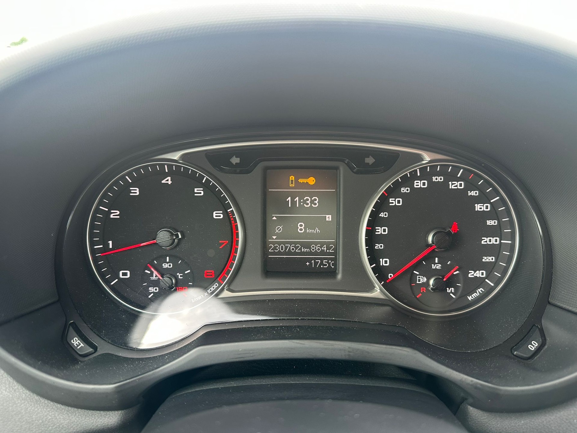 AUDI A1 Sportback 1.2 TFSI Ambition-image-13