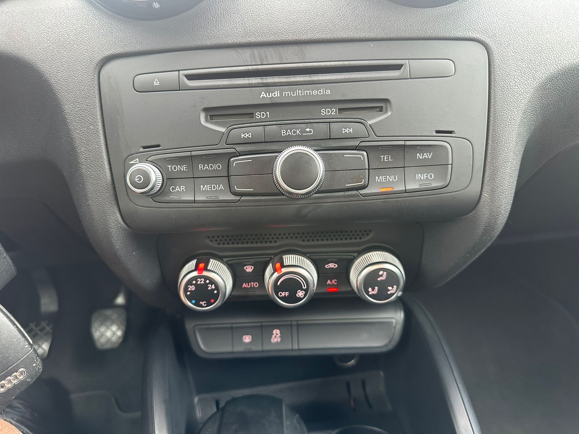 AUDI A1 Sportback 1.2 TFSI Ambition-image-18