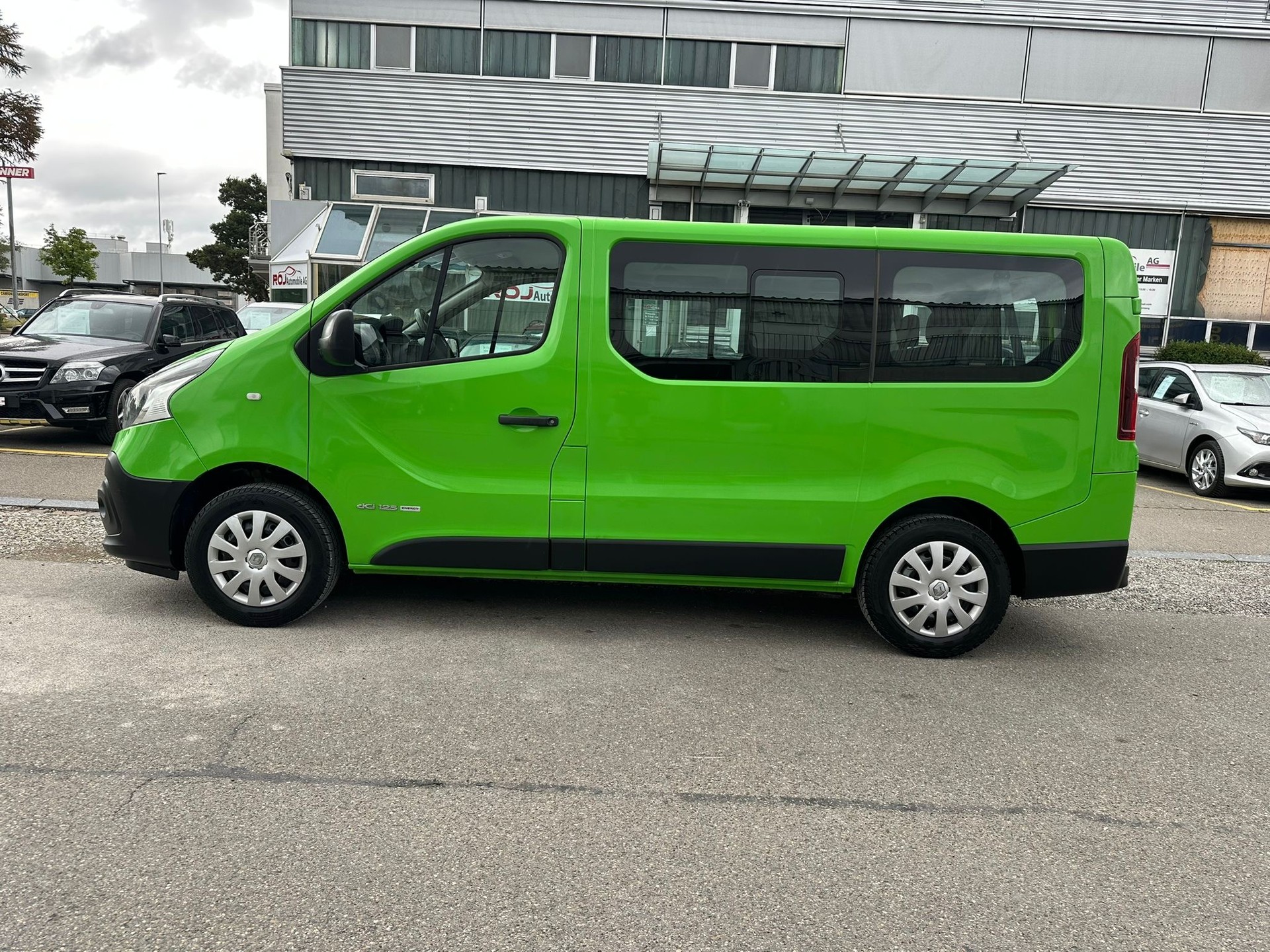 RENAULT Trafic ENERGY dCi 125 Passenger Expression