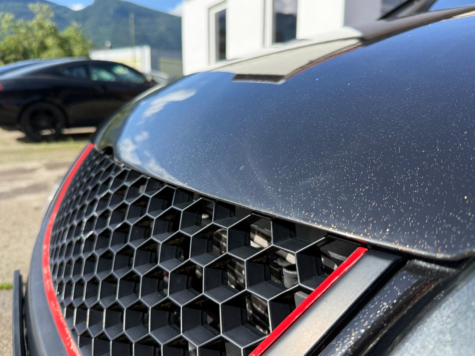 VW Golf 2.0 TFSI GTI Edition 30-image-14