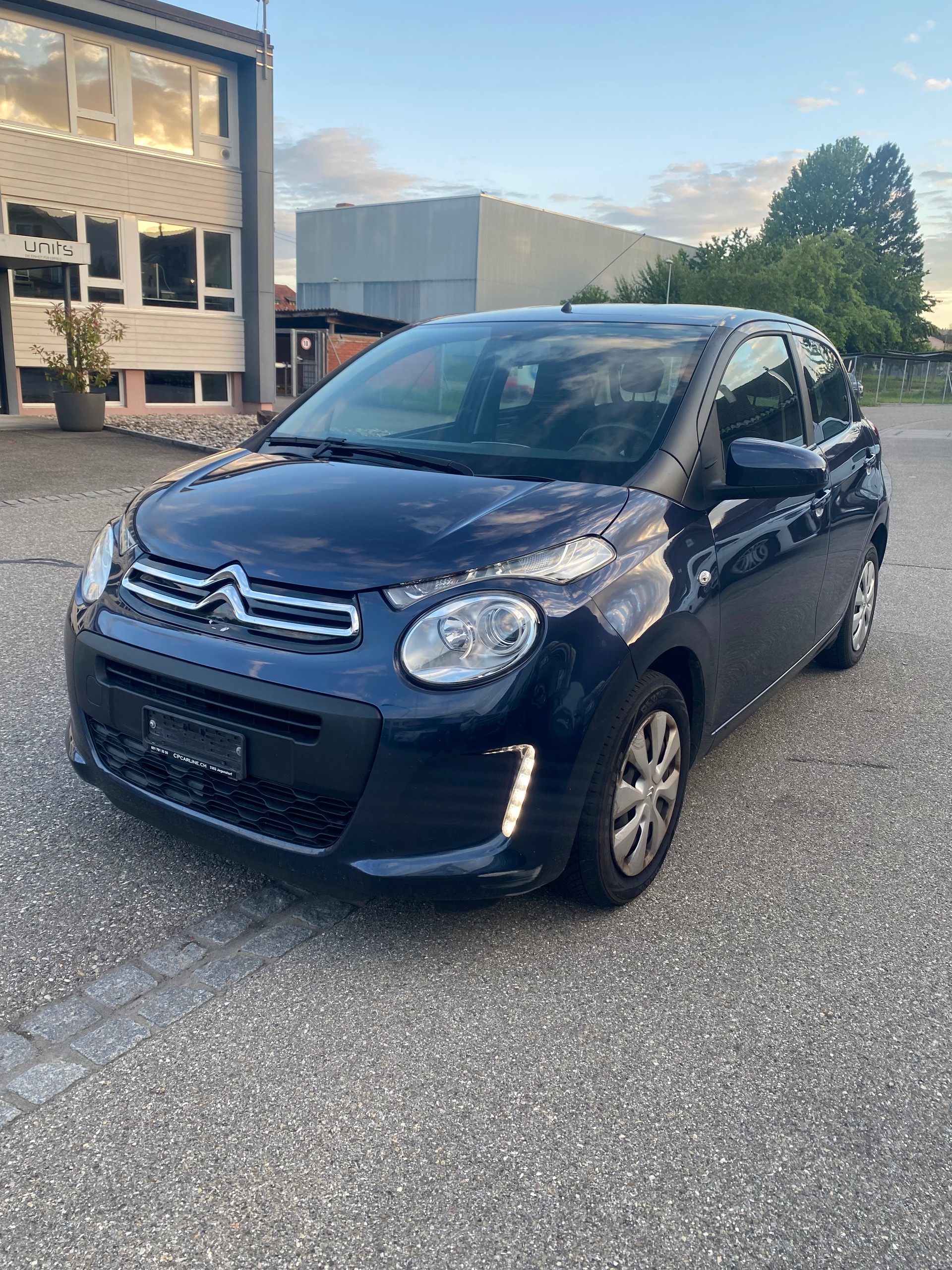 CITROEN C1 1.0 VTi ETG5 Shine Airscape