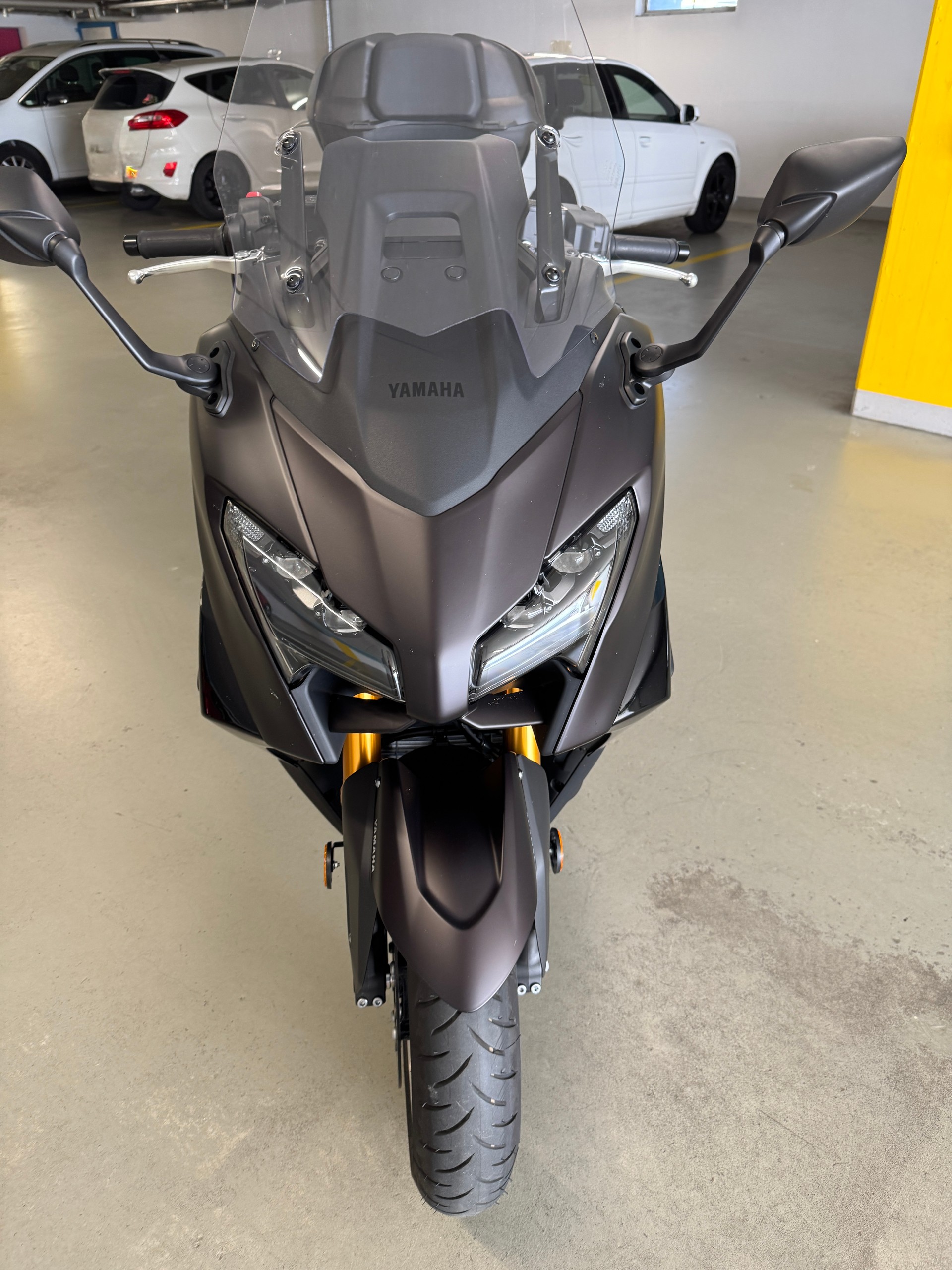YAMAHA T-MAX 560-image-0