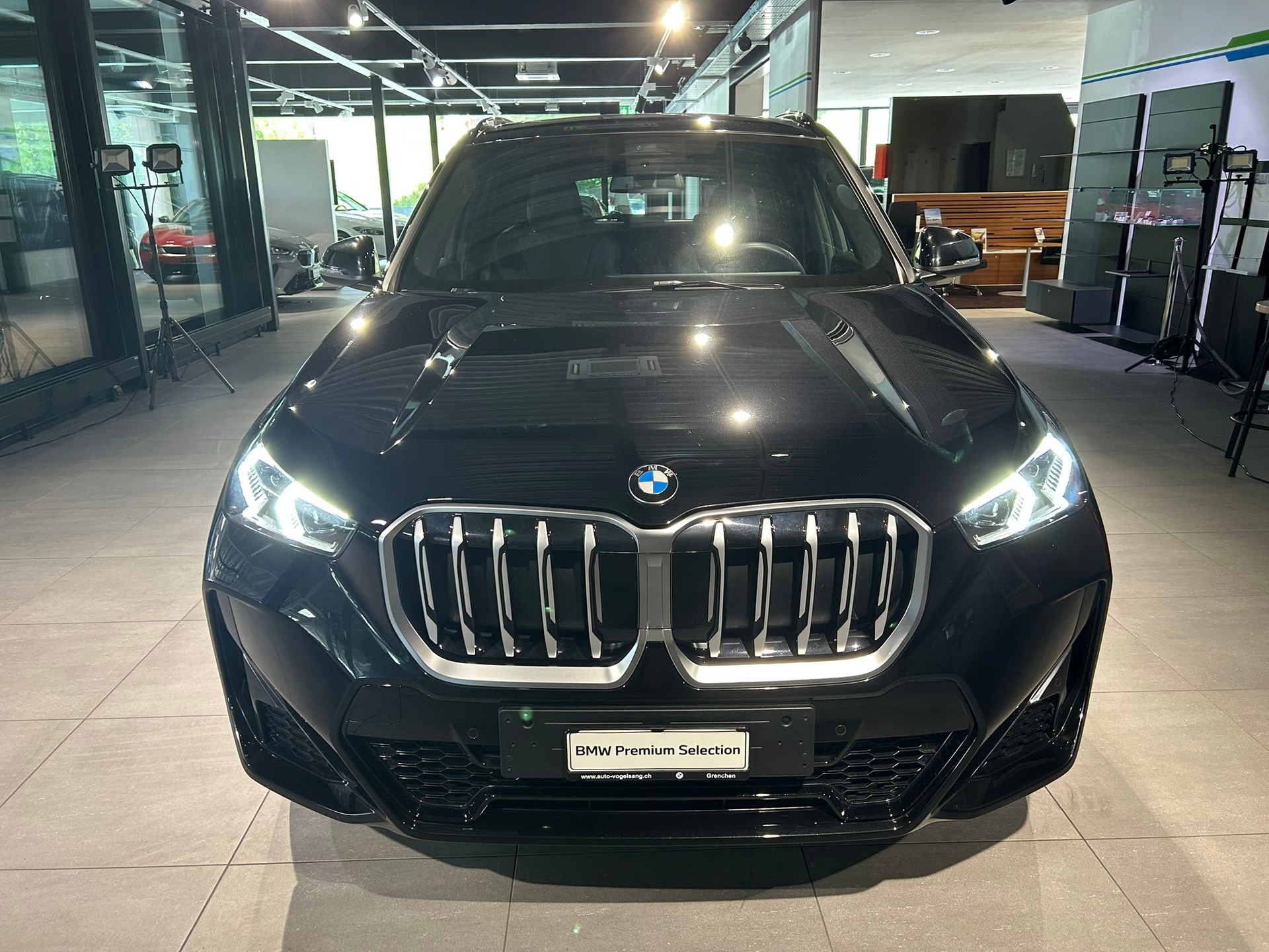 BMW X1 xDrive 23d 48V M Sport-image-5