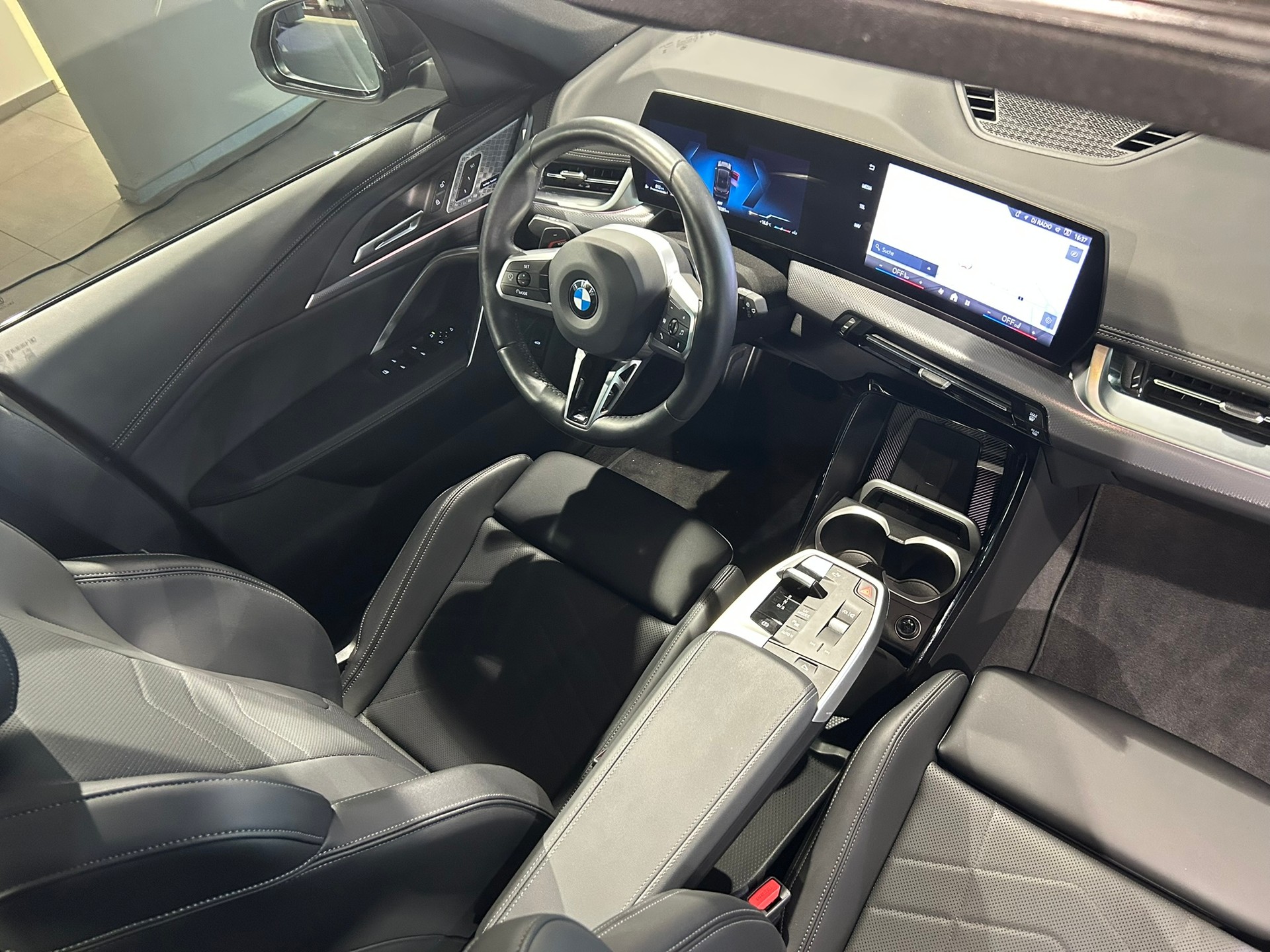 BMW X1 xDrive 23d 48V M Sport-image-20