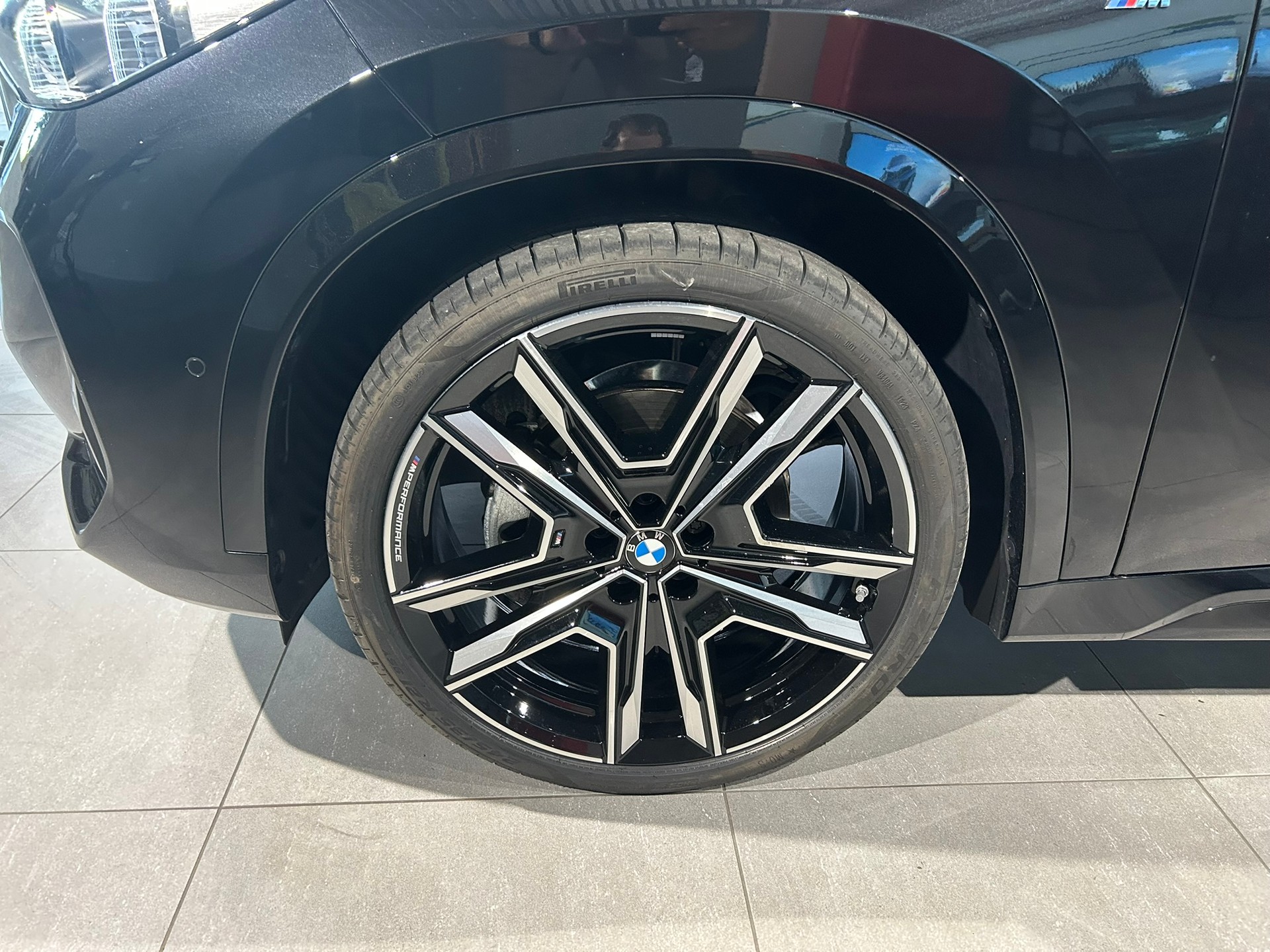 BMW X1 xDrive 23d 48V M Sport-image-23