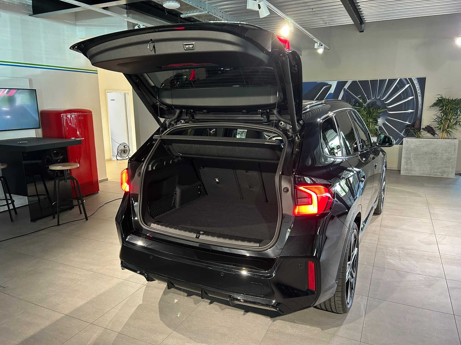BMW X1 xDrive 23d 48V M Sport-image-14
