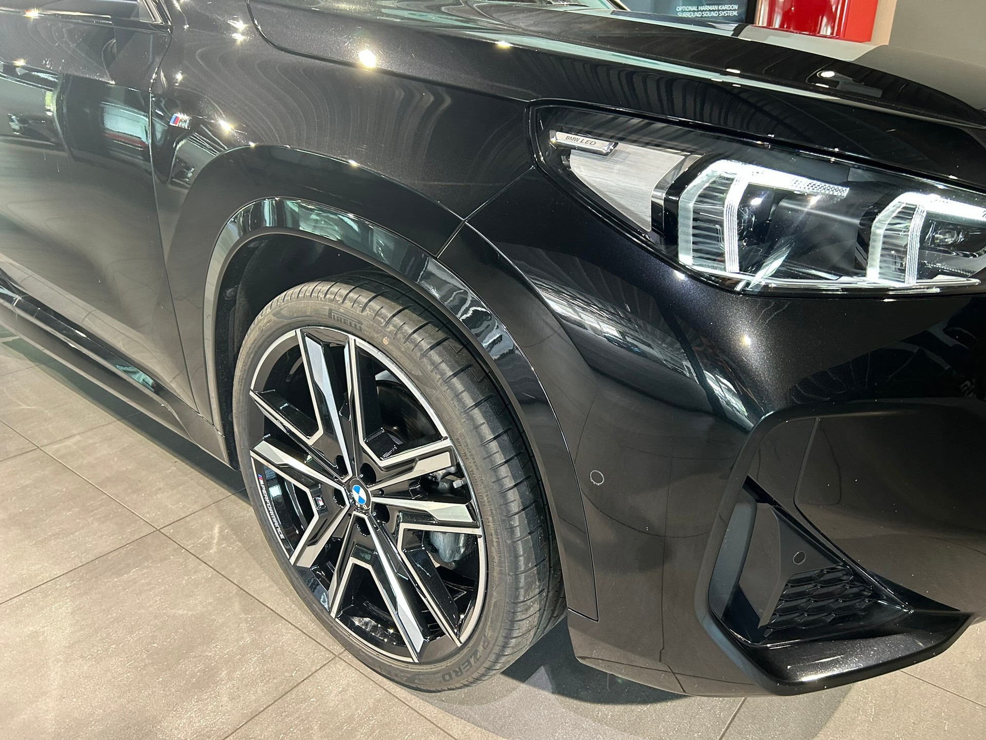 BMW X1 xDrive 23d 48V M Sport-image-15