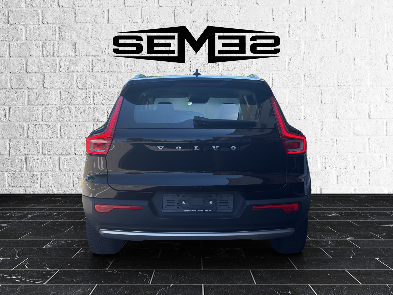 VOLVO XC40 T4 TwE Inscription Expression DCT-showroom-element-3