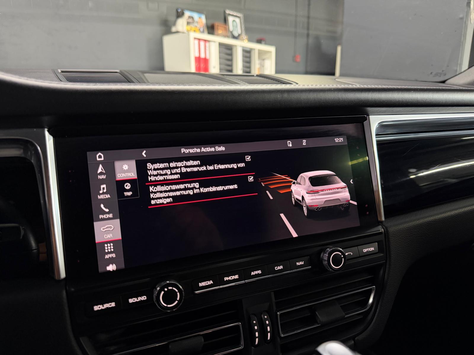 PORSCHE Macan S Limited White&Black Performance PDK 2Jahre Garantie-image-20