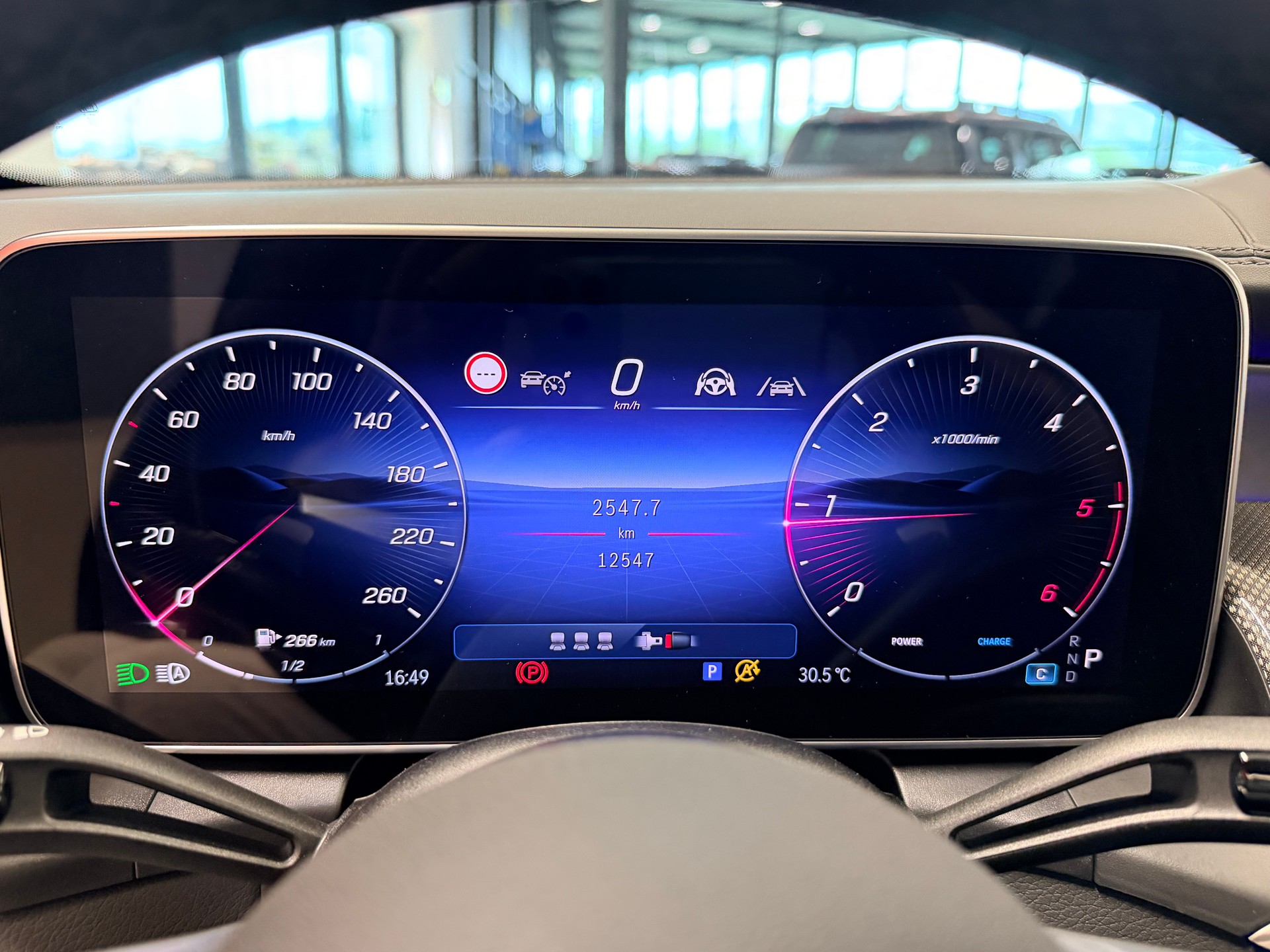 MERCEDES-BENZ GLC 300 d 4Matic 9G-Tronic-image-23
