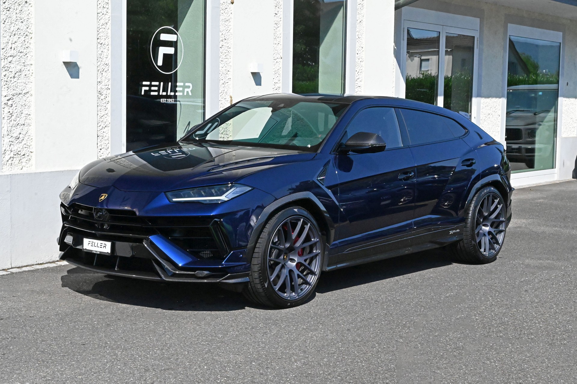 LAMBORGHINI Urus Performante