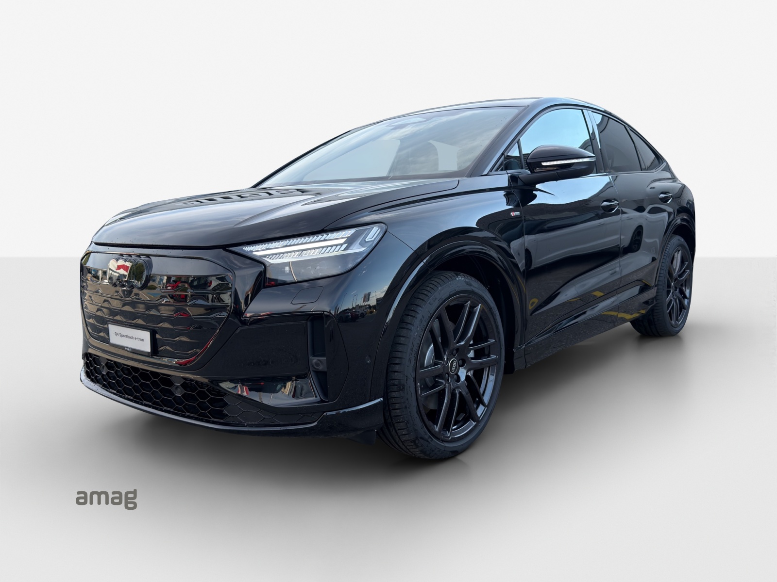AUDI Q4 Sportback e-tron quattro performance Swiss Ski