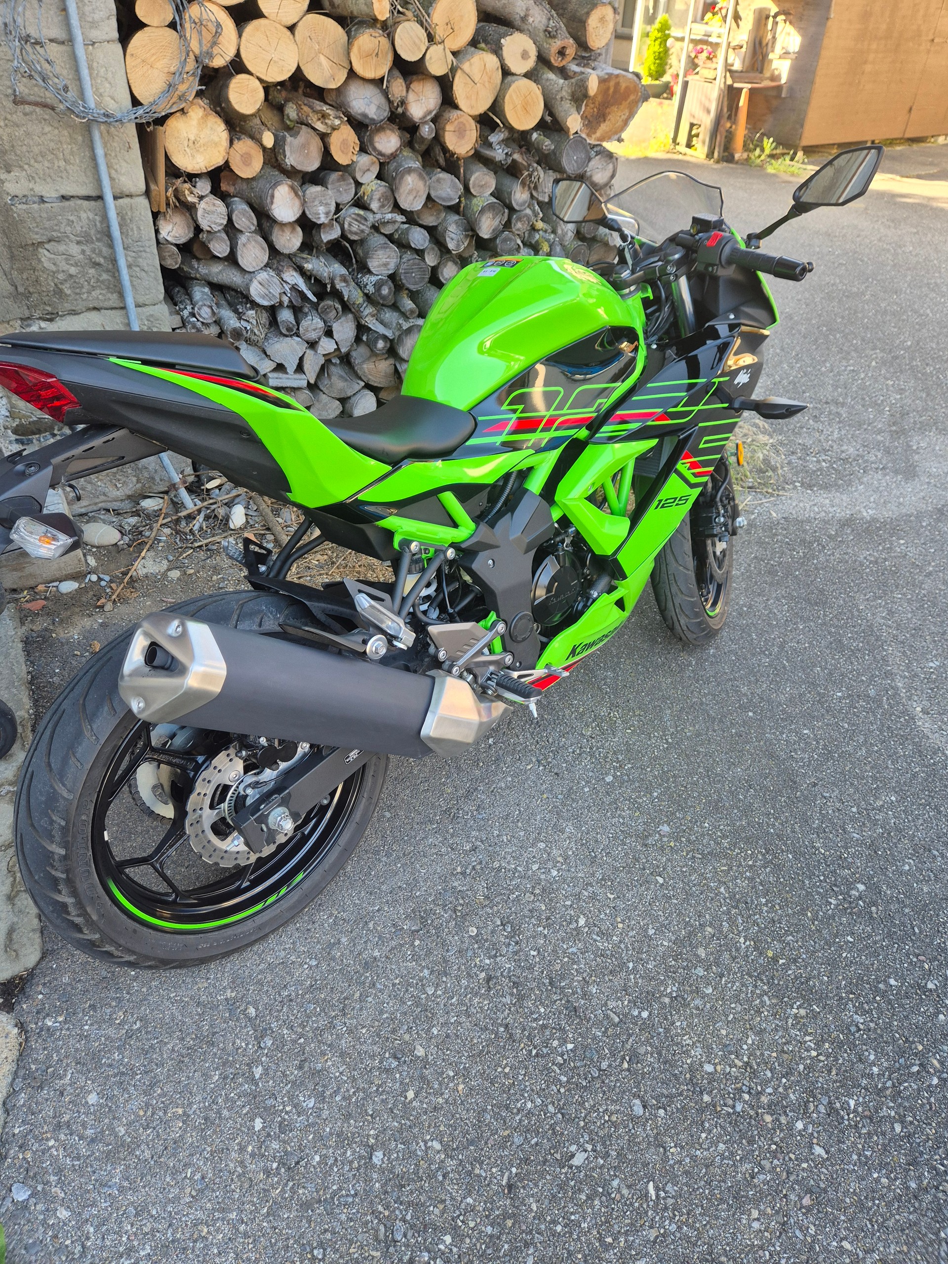KAWASAKI Ninja 125-image-5