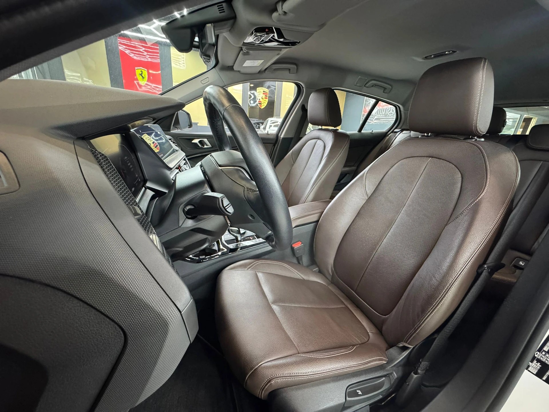BMW 118d Steptronic-image-8