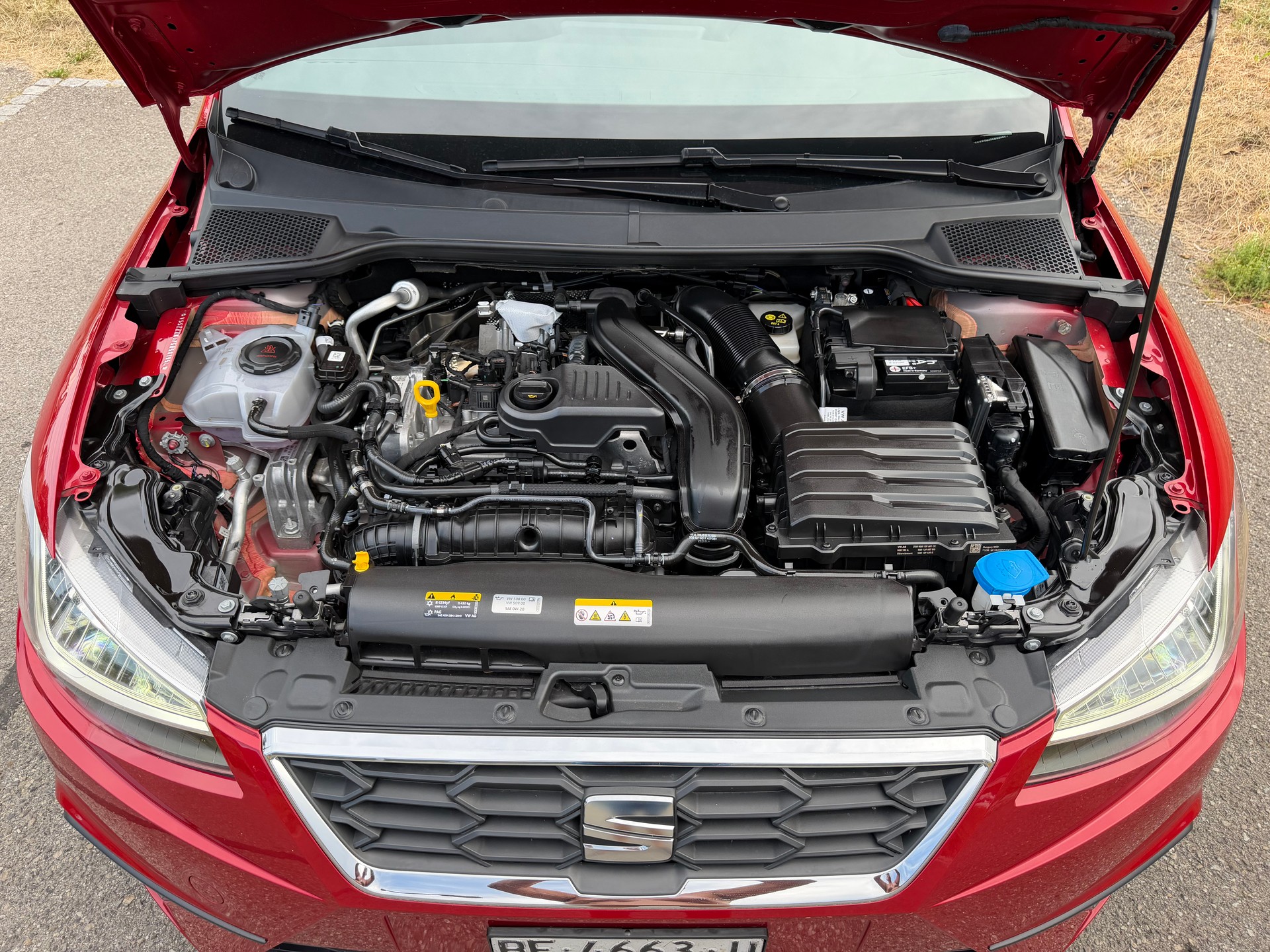 SEAT CH WAGEN !! IBIZA 1.5 "FR SPORT MIT 150 PS" TSI FR DSG-AUTOMAT. KM 5`700 KM. CH WAGEN "AMAG CH" VOLL OPTIONEN.-image-29