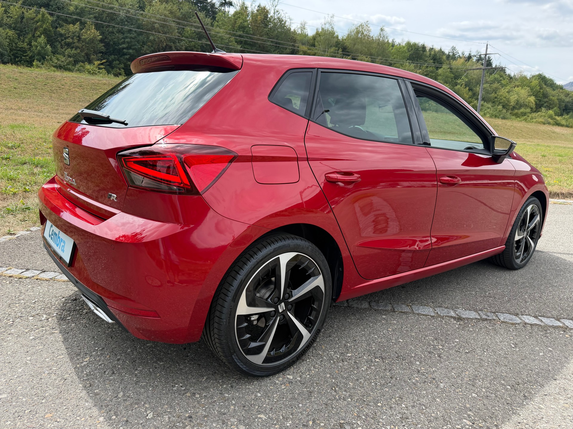 SEAT CH WAGEN !! IBIZA 1.5 "FR SPORT MIT 150 PS" TSI FR DSG-AUTOMAT. KM 5`700 KM. CH WAGEN "AMAG CH" VOLL OPTIONEN.-showroom-element-1