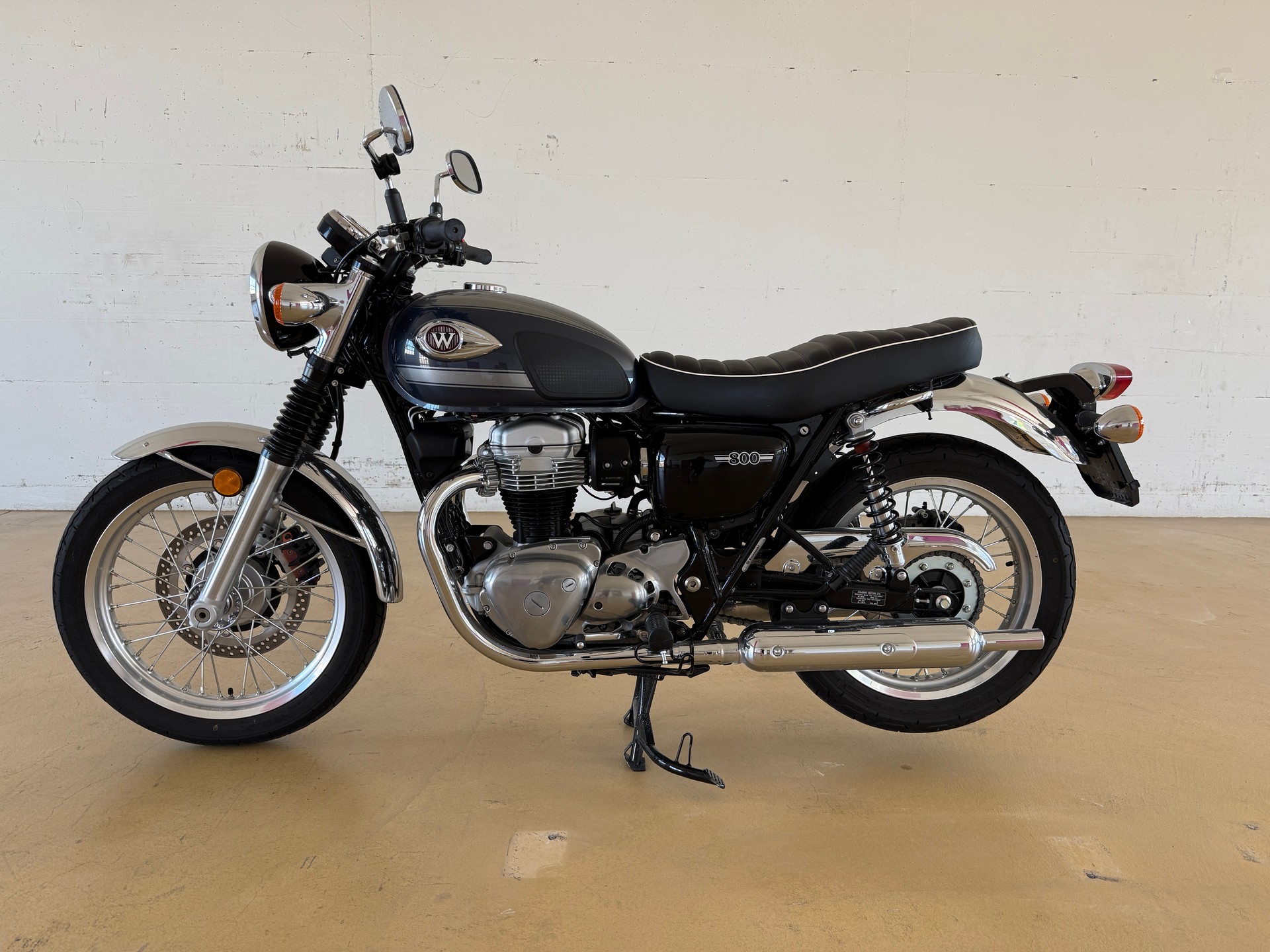 KAWASAKI W 800-image-3